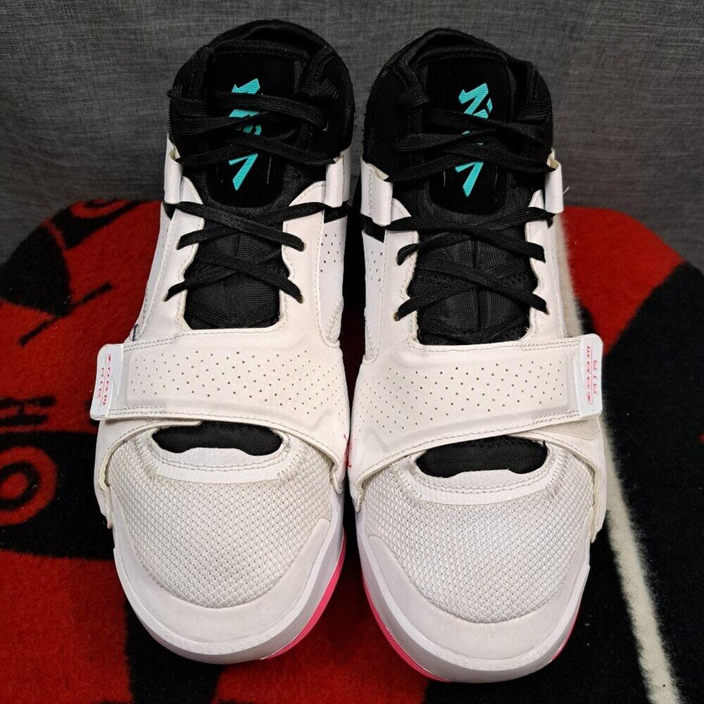 %Size 13 Nike Jordan Zion 2 White/Volt-Black-Dynamic Turquoise Men AJ8